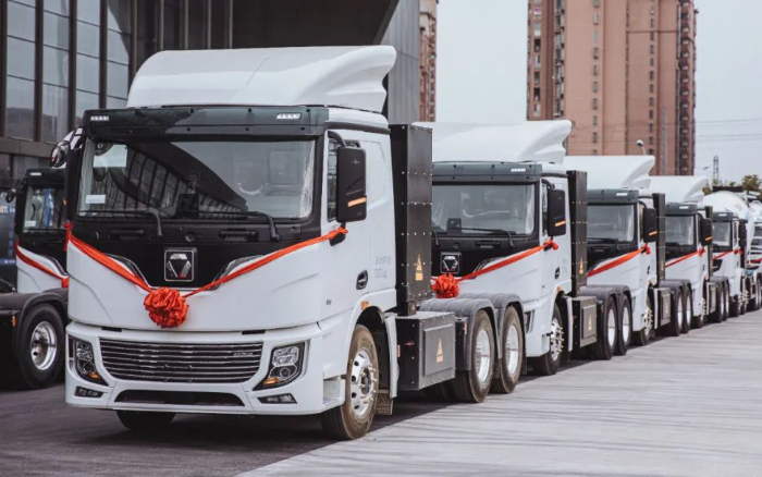 “綠”見(jiàn)安徽！百臺(tái)徐工新能源牽引車(chē)強(qiáng)勢(shì)入駐